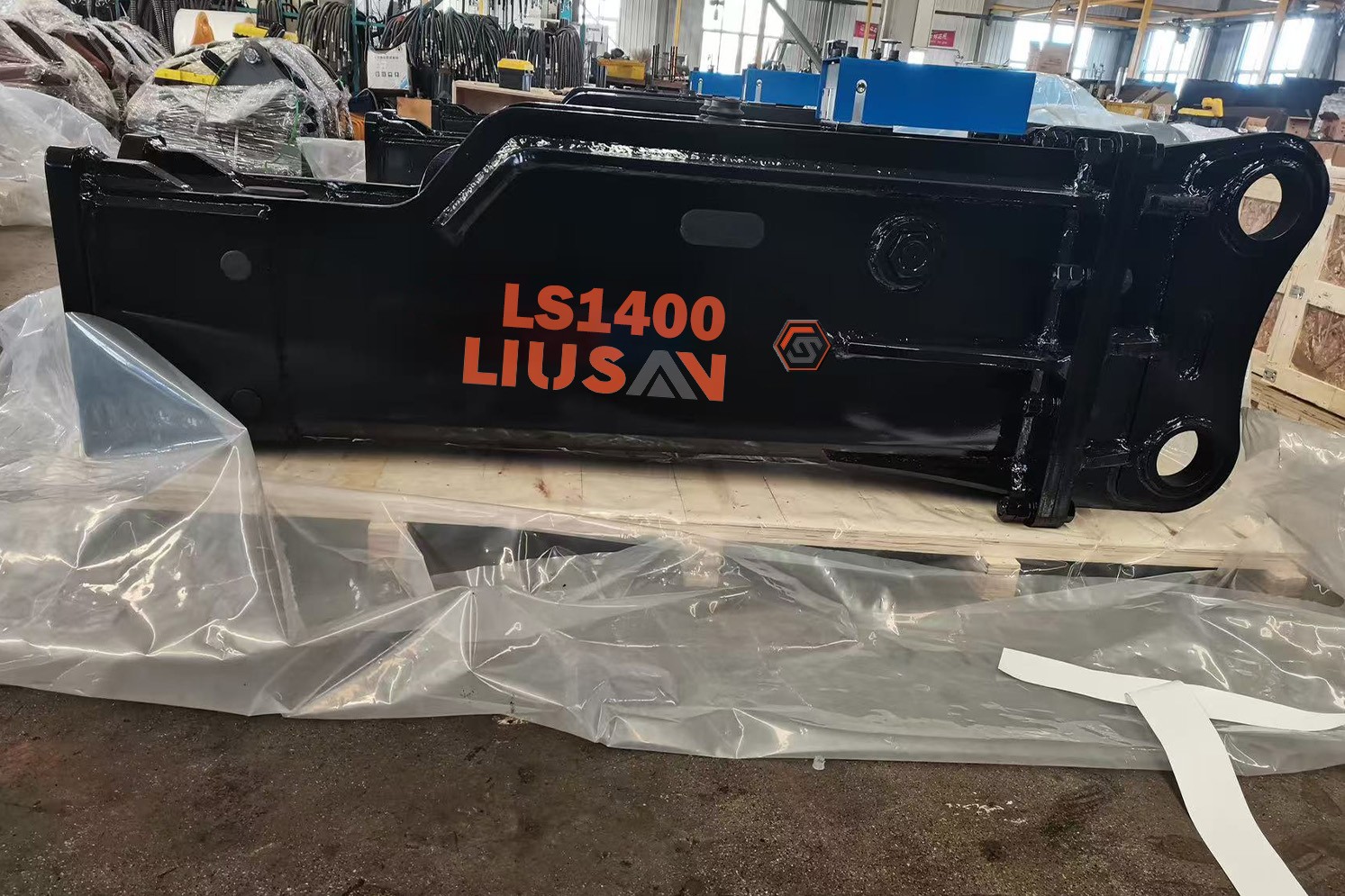 Xiao.lb_hammer14841E.jpg