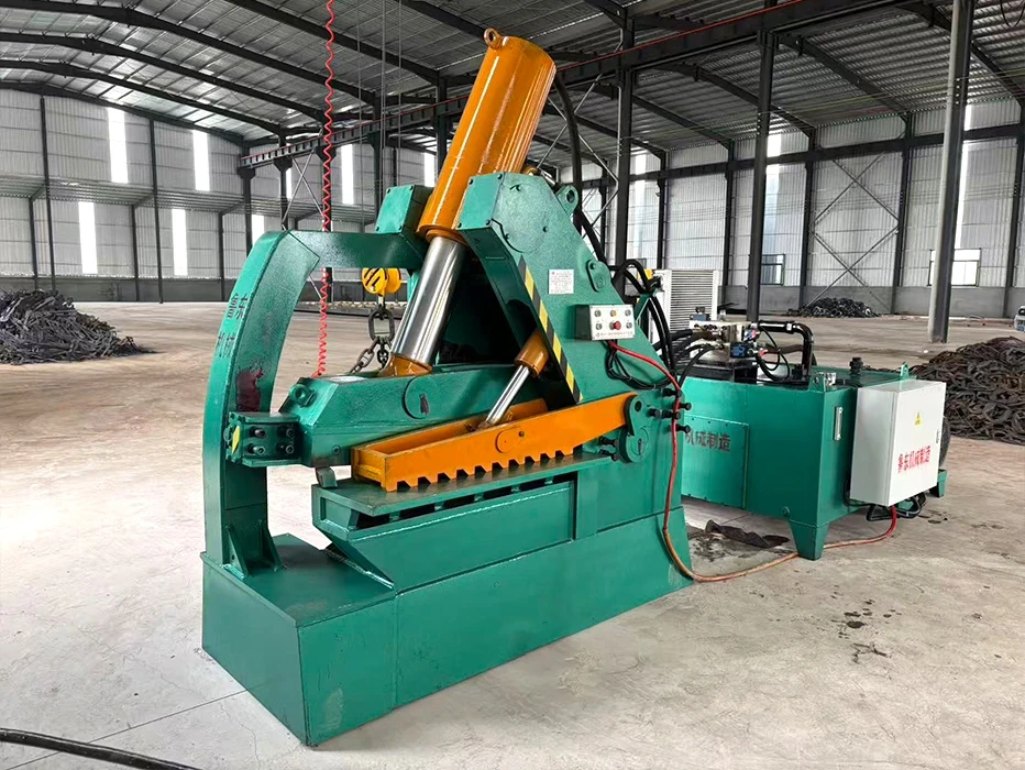 Indoor Display of Heavy‑duty Alligator Shear Complete Machine