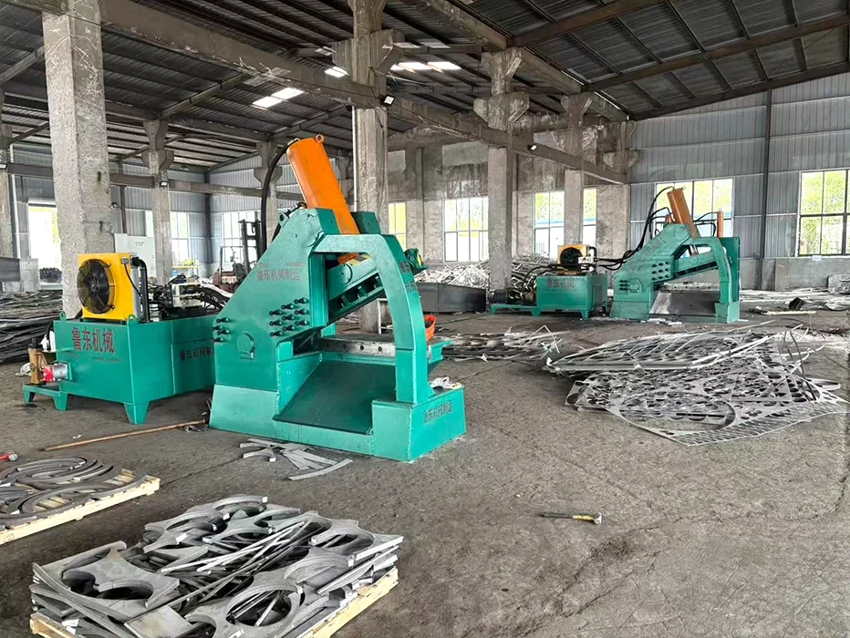 Working Condition of Multiple Alligator Shears in Scrap Processing Workshop