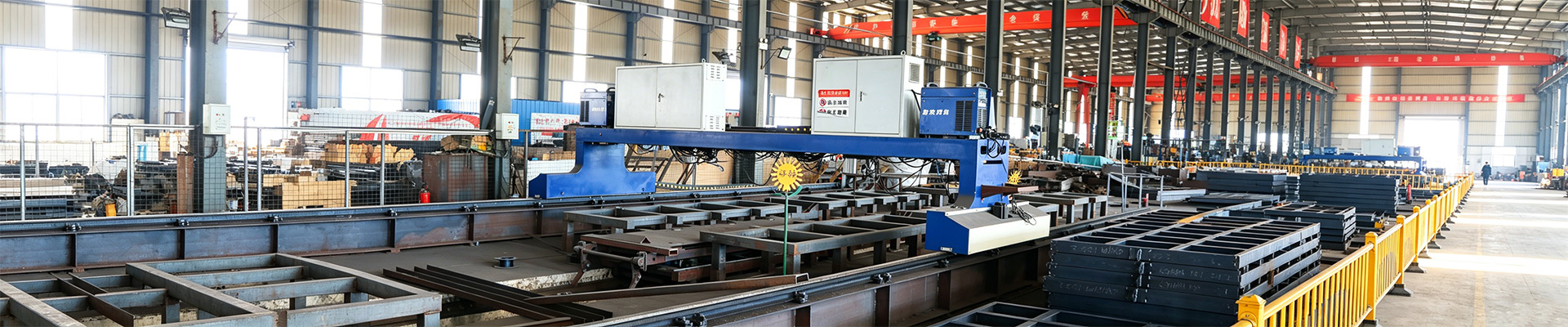 STEEL  STRUCTURE